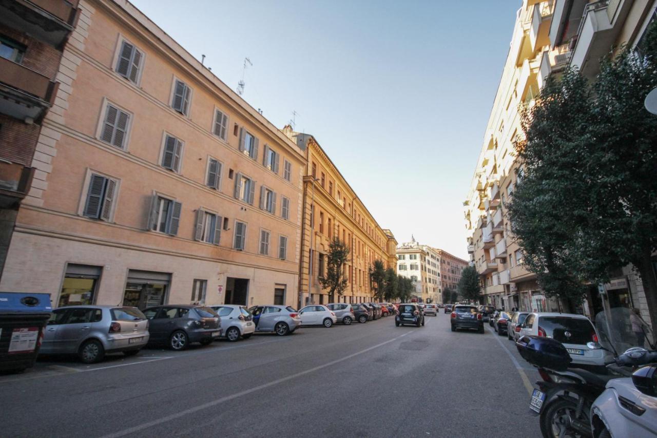 Le Piazze Di Roma Sweet Apartment Kültér fotó